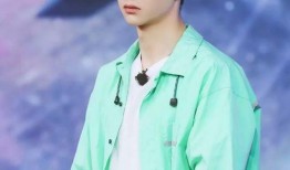 群演爆料王一博视频大全,揭秘明星幕后趣事